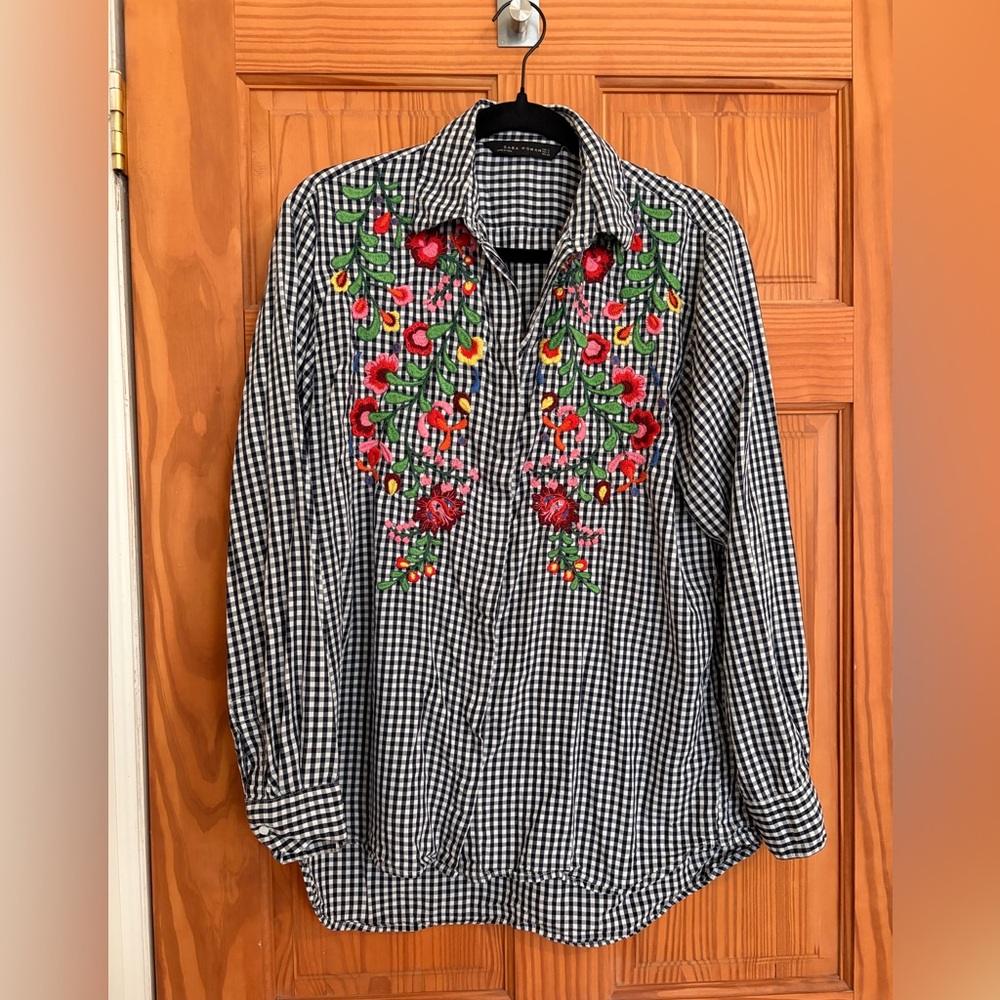 Zara Blue and White Checkered Shirt with Floral Embroidery